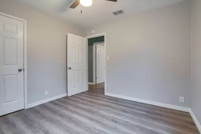 600 Bramble Drive, Austin, TX 78745 - Photo 11