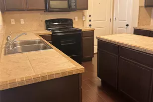 1112 Brendon Lee Lane, Georgetown, TX 78626 - Photo 9