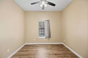 712 Graham Pl, Austin, TX 78705 - Photo 17