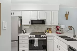2215 Post Rd, Austin, TX 78704 - Photo 9