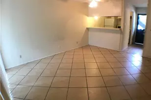 630 Maiden Ln, Austin, TX 78705 - Photo 5