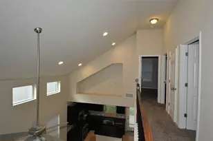 7709 Menchaca Rd, Austin, TX 78745 - Photo 13