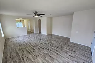 2011 Garrison Dr, Leander, TX 78641 - Photo 5