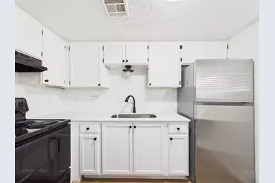 2500 Burleson Road #201, Austin, TX 78741 - Photo 9