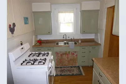 1319 Grace Street, Taylor, TX 76574 - Photo 9