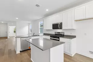 256 Elk Ave, San Marcos, TX 78666 - Photo 5