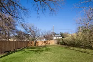 1704 Northwood Rd, Austin, TX 78703 - Photo 17