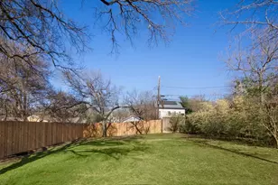 1704 Northwood Rd, Austin, TX 78703 - Photo 17