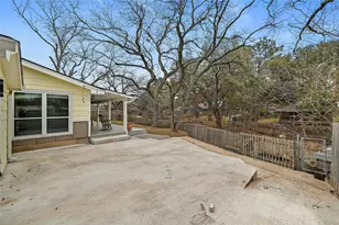 5306 Bedford, Kingsland, TX 78639 - Photo 29