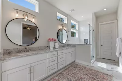 501 Alva Drive, Briarcliff, TX 78669 - Photo 15