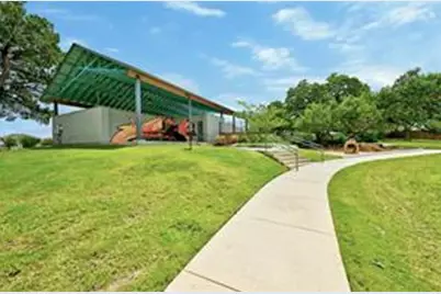 2021 Garretts Way, Manchaca, TX 78652 - Photo 15