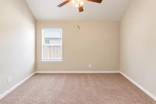 2021 Garretts Way, Manchaca, TX 78652 - Photo 9