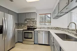 6810 Deatonhill Dr, Austin, TX 78745 - Photo 3