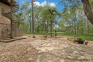6810 Deatonhill Dr, Austin, TX 78745 - Photo 11