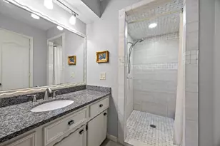 13207 Mansfield Dr, Austin, TX 78732 - Photo 21