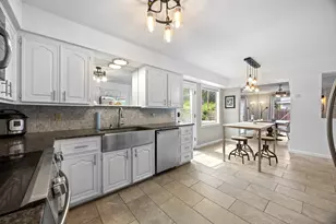 13207 Mansfield Dr, Austin, TX 78732 - Photo 17