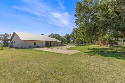 186 Fm 969, Bastrop, TX 78602 - Photo 13