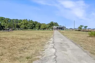 186 Fm 969, Bastrop, TX 78602 - Photo 9