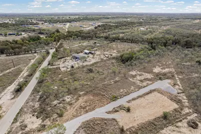 1505 Barth Road, Dale, TX 78616 - Photo 9