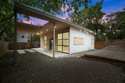 2103 E 14th Street #B, Austin, TX 78702 - Photo 9