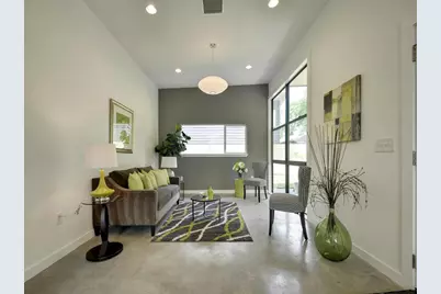 2103 E 14th Street #B, Austin, TX 78702 - Photo 9