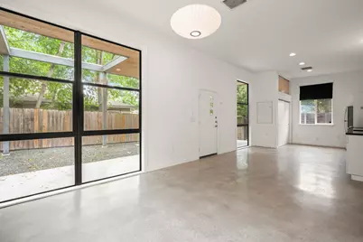 2103 E 14th Street #B, Austin, TX 78702 - Photo 19