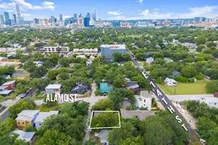 2103 E 14th St, Austin, TX 78702 - Photo 3