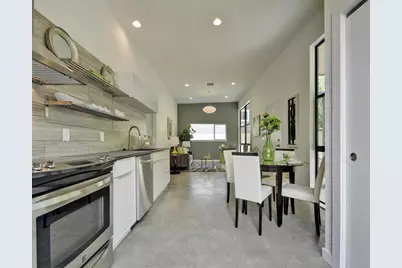 2103 E 14th Street #B, Austin, TX 78702 - Photo 7