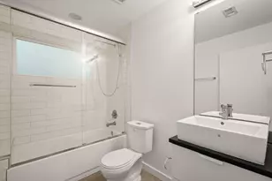 2103 E 14th St, Austin, TX 78702 - Photo 23