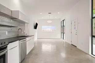 2103 E 14th St, Austin, TX 78702 - Photo 7