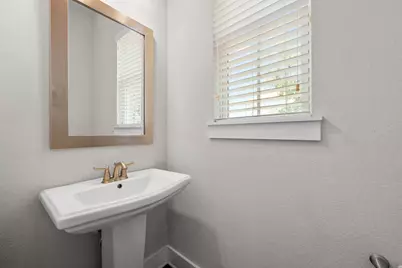 915 Banyon Street, Austin, TX 78757 - Photo 15