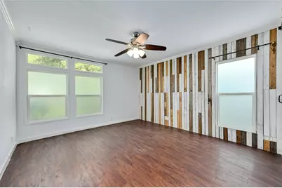 1619 J J Seabrook Drive, Austin, TX 78721 - Photo 9