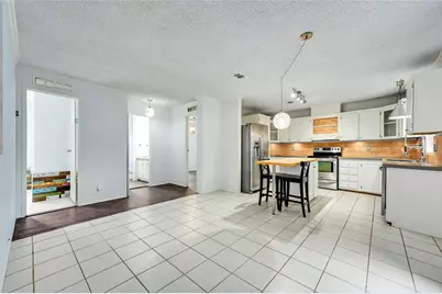 1619 J J Seabrook Drive, Austin, TX 78721 - Photo 5