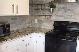 2320 Gracy Farms Ln, Austin, TX 78758 - Photo 17