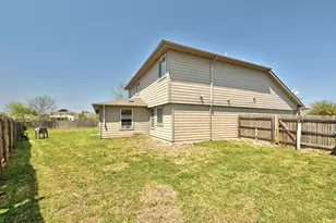 13205 Pine Needle St, Manor, TX 78653 - Photo 15