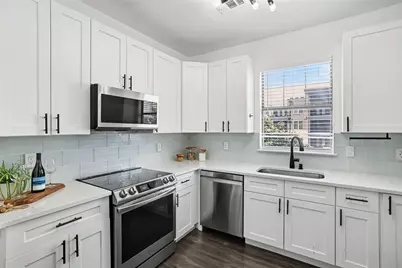 11203 Ranch Road 2222 #2203, Austin, TX 78730 - Photo 15