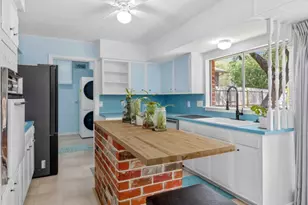 12402 Blue Water Cir, Austin, TX 78758 - Photo 9