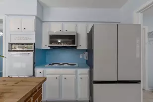 12402 Blue Water Cir, Austin, TX 78758 - Photo 13