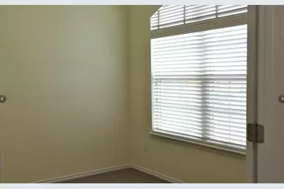 704 Carillion Drive, Pflugerville, TX 78660 - Photo 15