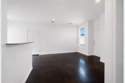 6404 Carson Ridge #B, Austin, TX 78741 - Photo 19