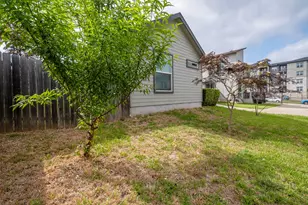6404 Carson Rdg, Austin, TX 78741 - Photo 3