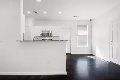 6404 Carson Ridge #B, Austin, TX 78741 - Photo 21