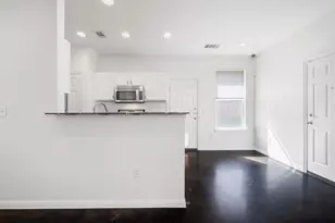 6404 Carson Rdg, Austin, TX 78741 - Photo 21