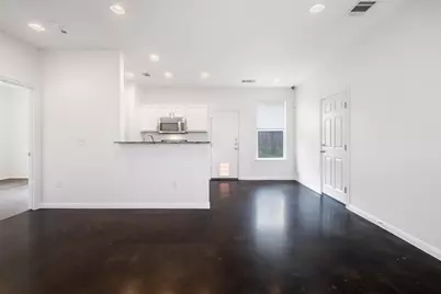 6404 Carson Ridge #B, Austin, TX 78741 - Photo 5
