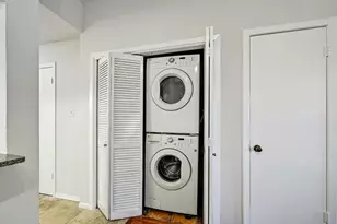 505 Bellevue Pl, Austin, TX 78705 - Photo 13