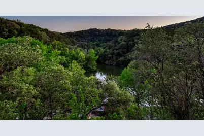 1712 Lakeshore Drive #B, Austin, TX 78746 - Photo 13
