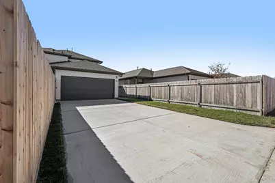 6393 Marsh Lane, Buda, TX 78610 - Photo 17