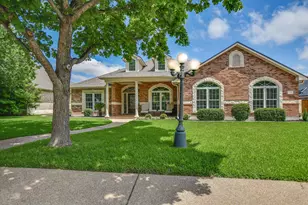 1930 Savannah Dr, Round Rock, TX 78681 - Photo 1