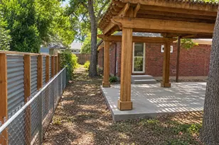 309 Montopolis Dr, Austin, TX 78741 - Photo 11