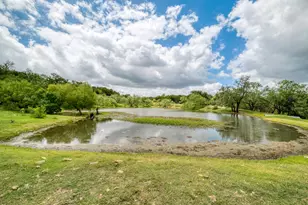 701 Berry Ln, Georgetown, TX 78626 - Photo 3